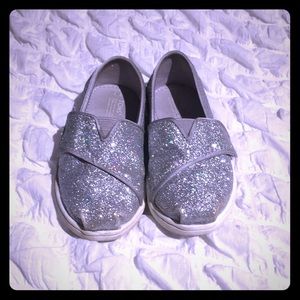 Toms Silver Metallic Shoes